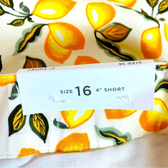 Loft Lemon Print Chino Shorts Size 16 - Picture 6 of 8